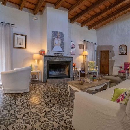 Can Bayre-Casa Rural Fortiá エクステリア 写真